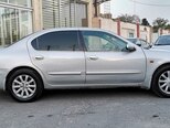 Nissan Maxima-5