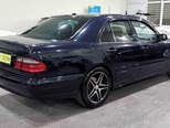 Mercedes E 220 d-10