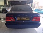 Mercedes E 200-2