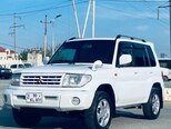 Mitsubishi Pajero io-3