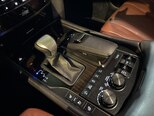 Lexus LX 570-16