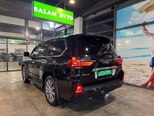 Lexus LX 570-4