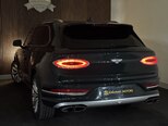 Bentley Bentayga-10