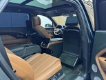 Bentley Bentayga-30