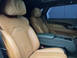 Bentley Bentayga-33