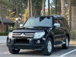Mitsubishi Pajero-1