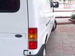 Ford Transit-10