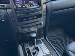 Lexus LX 570-12