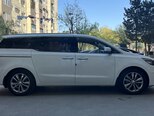 Kia Carnival-6