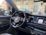 Kia Carnival-11