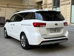 Kia Carnival-8