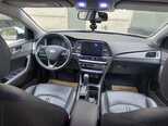 Hyundai Sonata-9