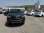 Toyota Hilux-2