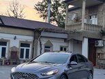 Hyundai Sonata-4