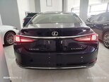 Lexus ES 300h-3