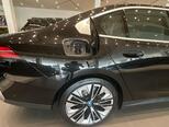 BMW i5-12