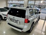 Toyota Land Cruiser Prado-11