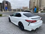 Toyota Camry-5