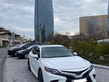 Toyota Camry-3