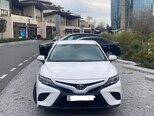 Toyota Camry-15