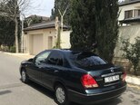 Nissan Sunny-7