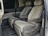 Kia Carnival-20