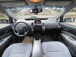 Toyota Prius-8