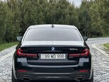 BMW 530e-11