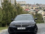 BMW 530e-8