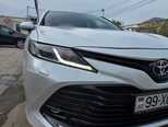 Toyota Camry-8
