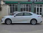 Toyota Camry-3