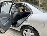 Nissan Sunny-15