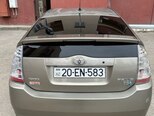 Toyota Prius-2