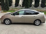 Toyota Prius-4
