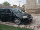 Volkswagen Jetta-4