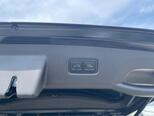Kia Carnival-12