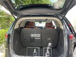 Kia Carnival-11
