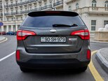 Kia Sorento-5