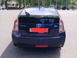 Toyota Prius-8