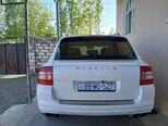 Porsche Cayenne-3