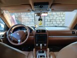 Porsche Cayenne-4