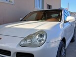 Porsche Cayenne-2