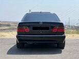 Mercedes E 320-7