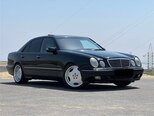 Mercedes E 320-4