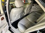 Mercedes E 320-13