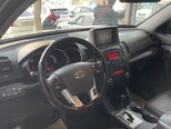 Kia Sorento-14