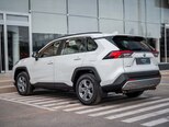 Toyota RAV4-6