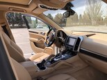 Porsche Cayenne-5