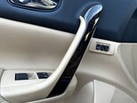 Nissan Maxima-18