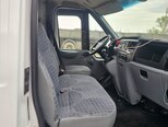 Ford Transit-12